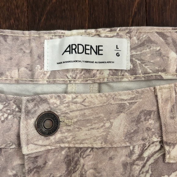 Ardene | L | Camo High-Rise, Wide Legs Carpenter Pants - Picture 3 of 4